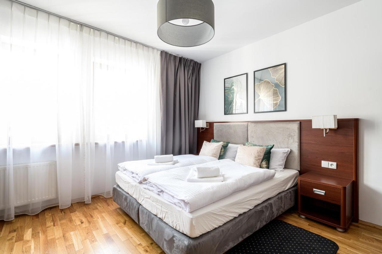 On/Set Aparthotel クラクフ エクステリア 写真