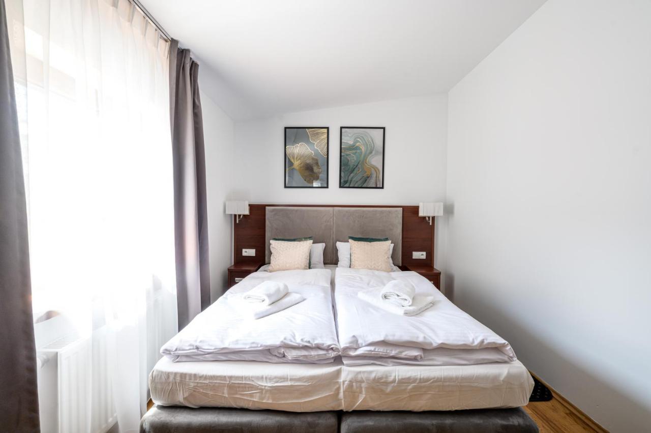 On/Set Aparthotel クラクフ エクステリア 写真