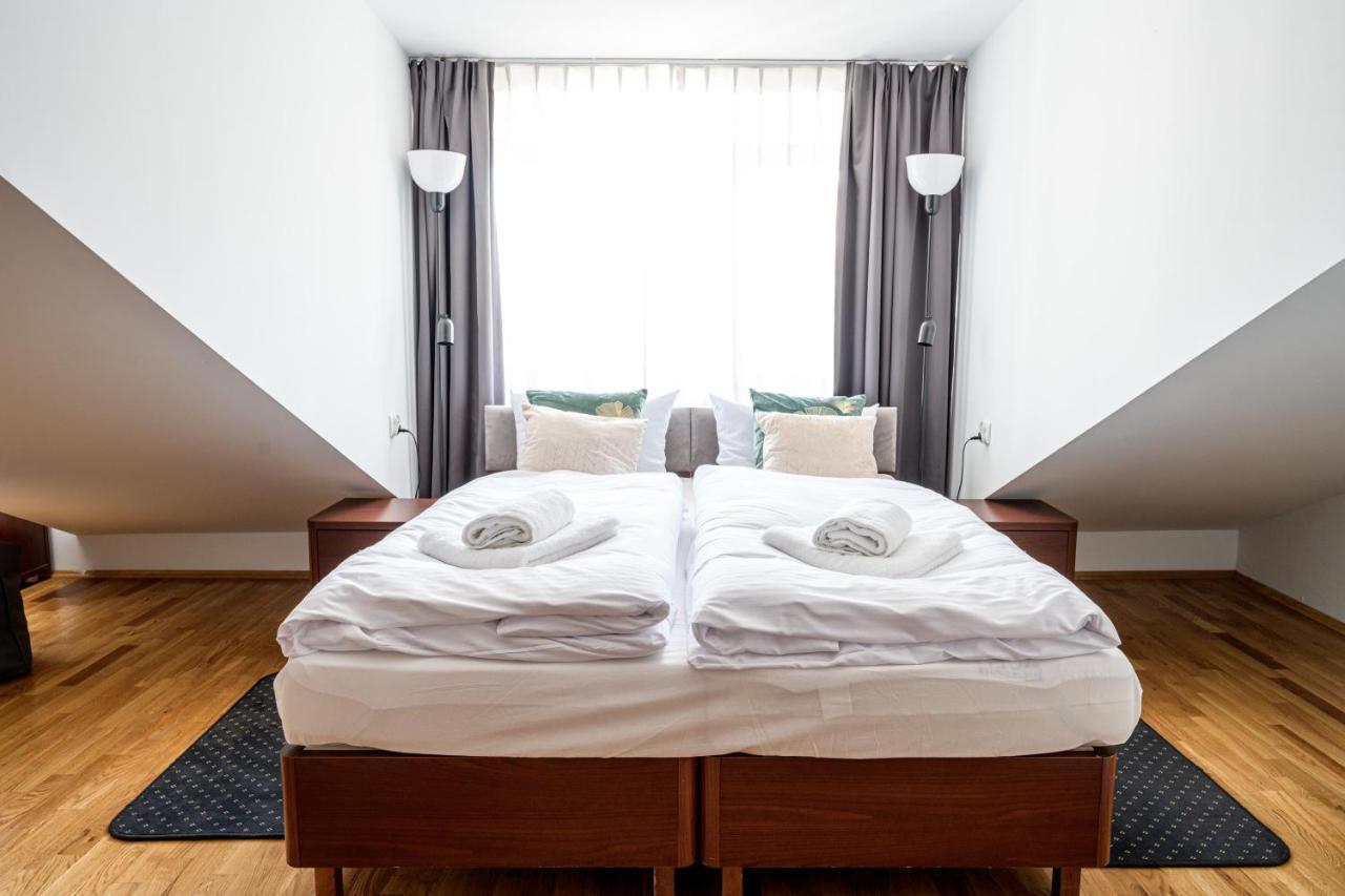 On/Set Aparthotel クラクフ エクステリア 写真