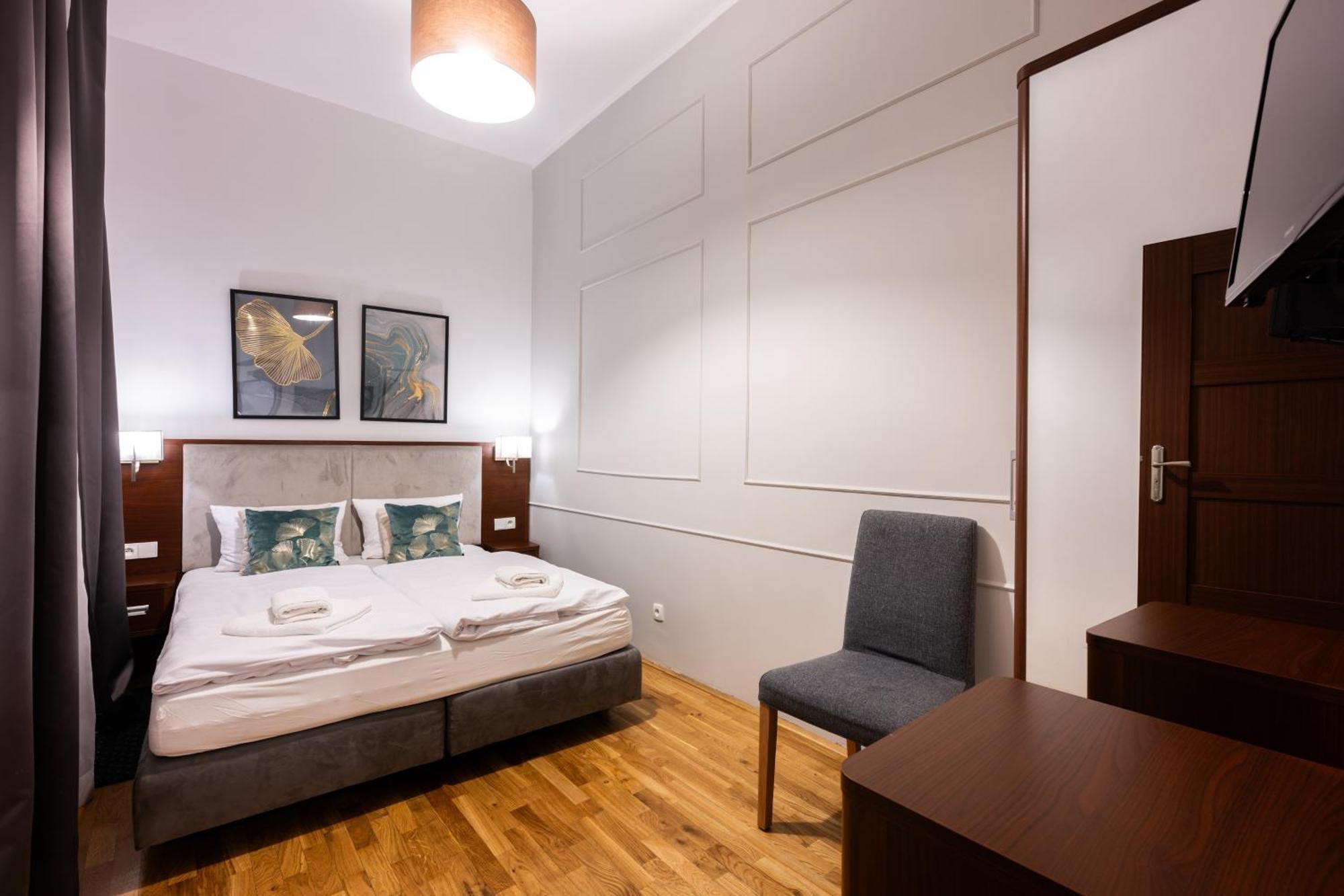 On/Set Aparthotel クラクフ エクステリア 写真